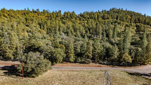 10500 Tabeaud Rd, Pine Grove, CA, 95665-9701 | Card Image