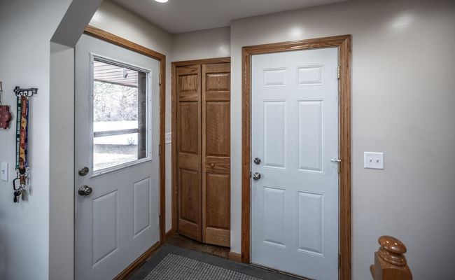 5415 Lincoln St Hampton MN-large-029-013-Mudroom-1500x924-72dpi.jpg | Image 20