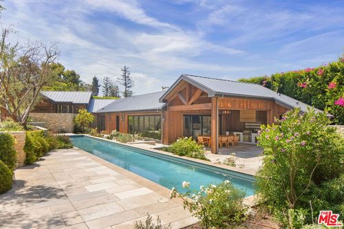 937 Las Lomas Avenue, Pacific Palisades, CA, 90272 | Card Image