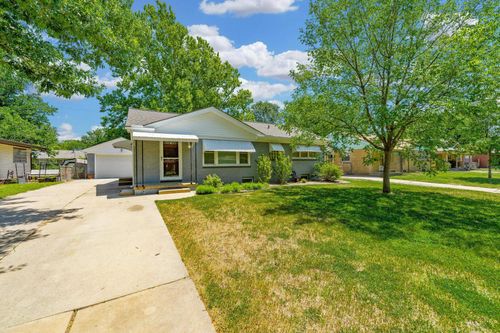 1932 N Sheridan St, Wichita, KS, 67203-1145 | Card Image