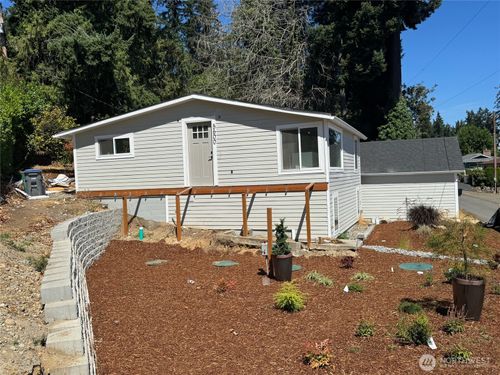 5600 Oceanview Blvd Ne, Bremerton, WA, 98311-8201 | Card Image