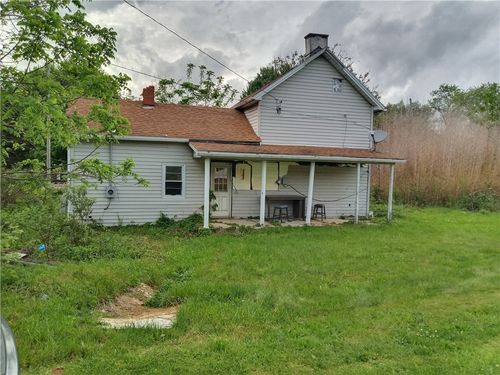 212 Dupont Ln, Uniontown, PA, 15401-6378 | Card Image