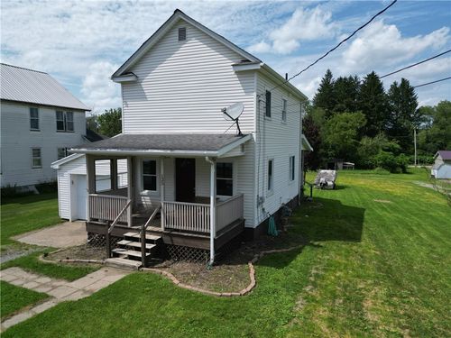125 Clay Street, Marion Twp - BUT, PA, 16020 | Card Image