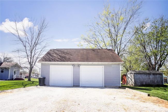 708 N Giddings Ave, House other with 3 bedrooms, 2 bathrooms and 2 parking in Jerseyville IL | Image 9