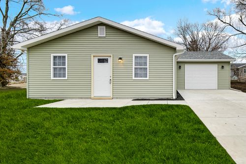 285 Ivanhoe Rd, Kingsford Heights, IN, 46346-3339 | Card Image