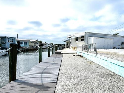 6905 W Bayou Ln, BRADENTON, FL, 34207 | Card Image