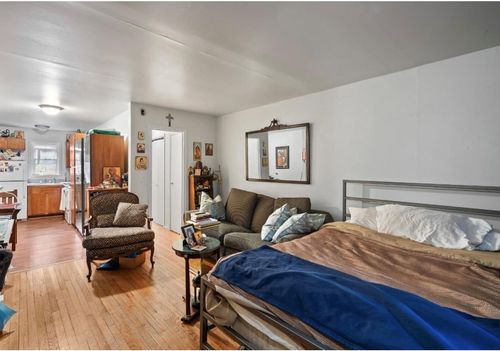 38-1 Huguenot St, New Paltz, NY, 12561-1710 | Card Image