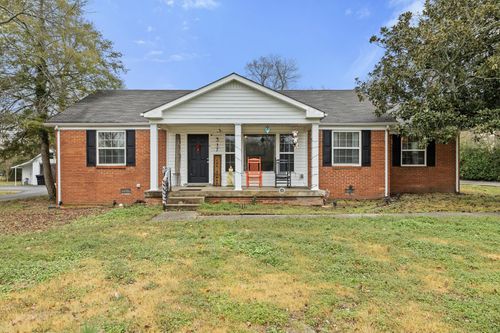 317 Druid Ln, Tullahoma, TN, 37388-2406 | Card Image