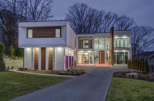 55 Serendipity Way, Sandy Springs, GA, 30350-2058 | Card Image