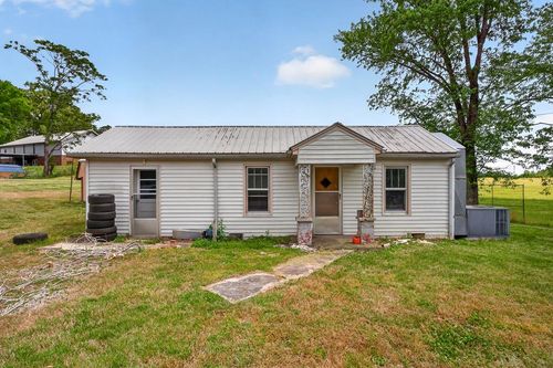 268 Express Rd, Sparta, TN, 38583-7281 | Card Image