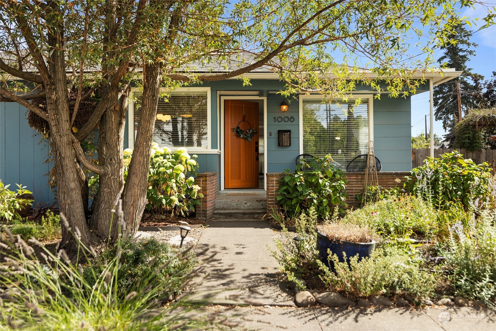 Waverly St, Walla Walla, WA 99362