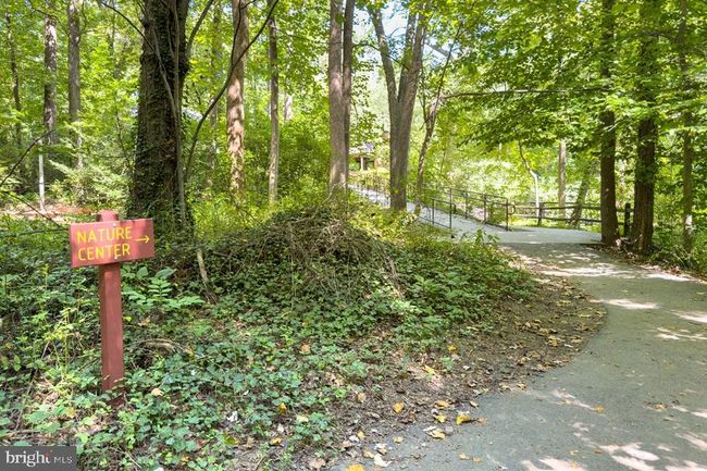 8801 Aquary Ct, House other with 5 bedrooms, 4 bathrooms and null parking in SPRINGFIELD VA | Image 60