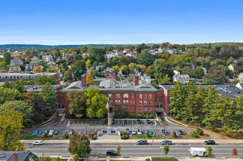 201-48 Forest St, Medford, MA, 02155-3150 | Card Image