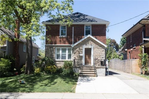 basement-1439 Caroline St, Burlington, ON, L7S1H7 | Card Image