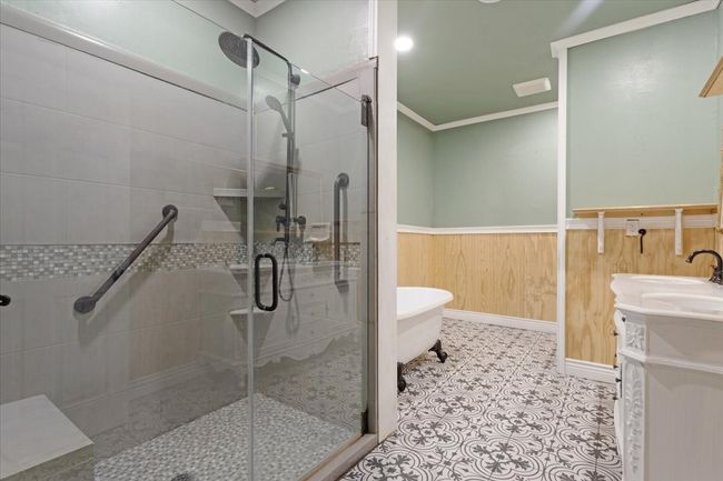 1302 S Crockett St, House other with 3 bedrooms, 3 bathrooms and null parking in Sherman TX | Image 26