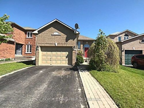 upper-29 Gore Dr, Barrie, ON, L4N8L3 | Card Image
