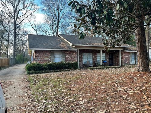 49-5847-49 Old Canton Rd, Jackson, MS, 39211-3215 | Card Image