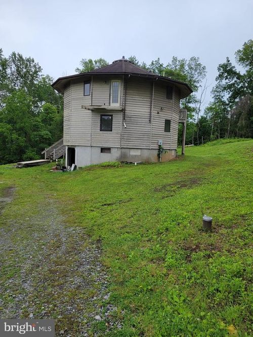 23 Shady Creek Ln, MERTZTOWN, PA, 19539-9734 | Card Image