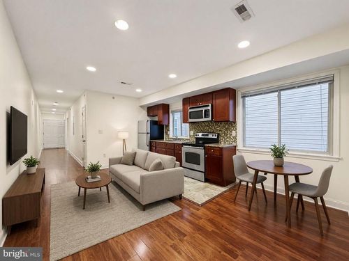 2r-1417 N 17th St, PHILADELPHIA, PA, 19121-4264 | Card Image