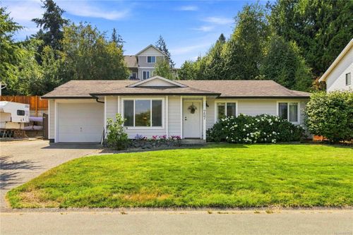 757 Cecil Blogg Dr, Colwood, BC, V9B5N7 | Card Image