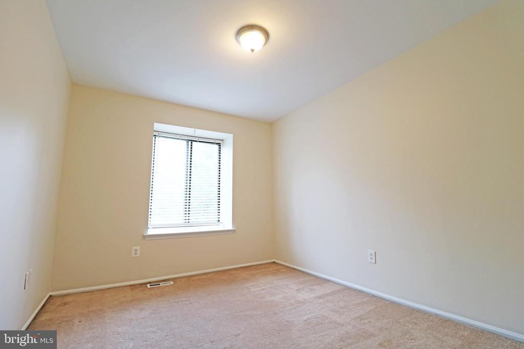 Residential in BROOKHAVEN 2