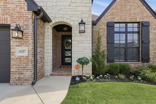 14257 S Delaware Pl, Bixby, OK, 74008-4681 | Card Image