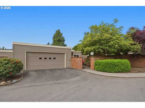 16545 Sw Monterey Ln, King City, OR, 97224-2109 | Card Image