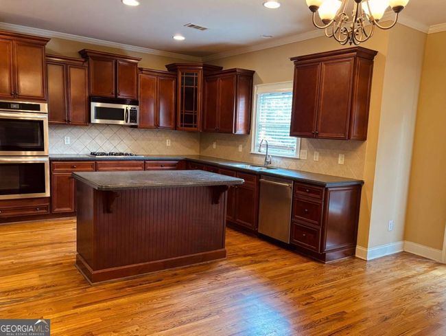 3725 Spalding Park Dr, House other with 3 bedrooms, 3 bathrooms and 2 parking in Peachtree Corners GA | Image 8