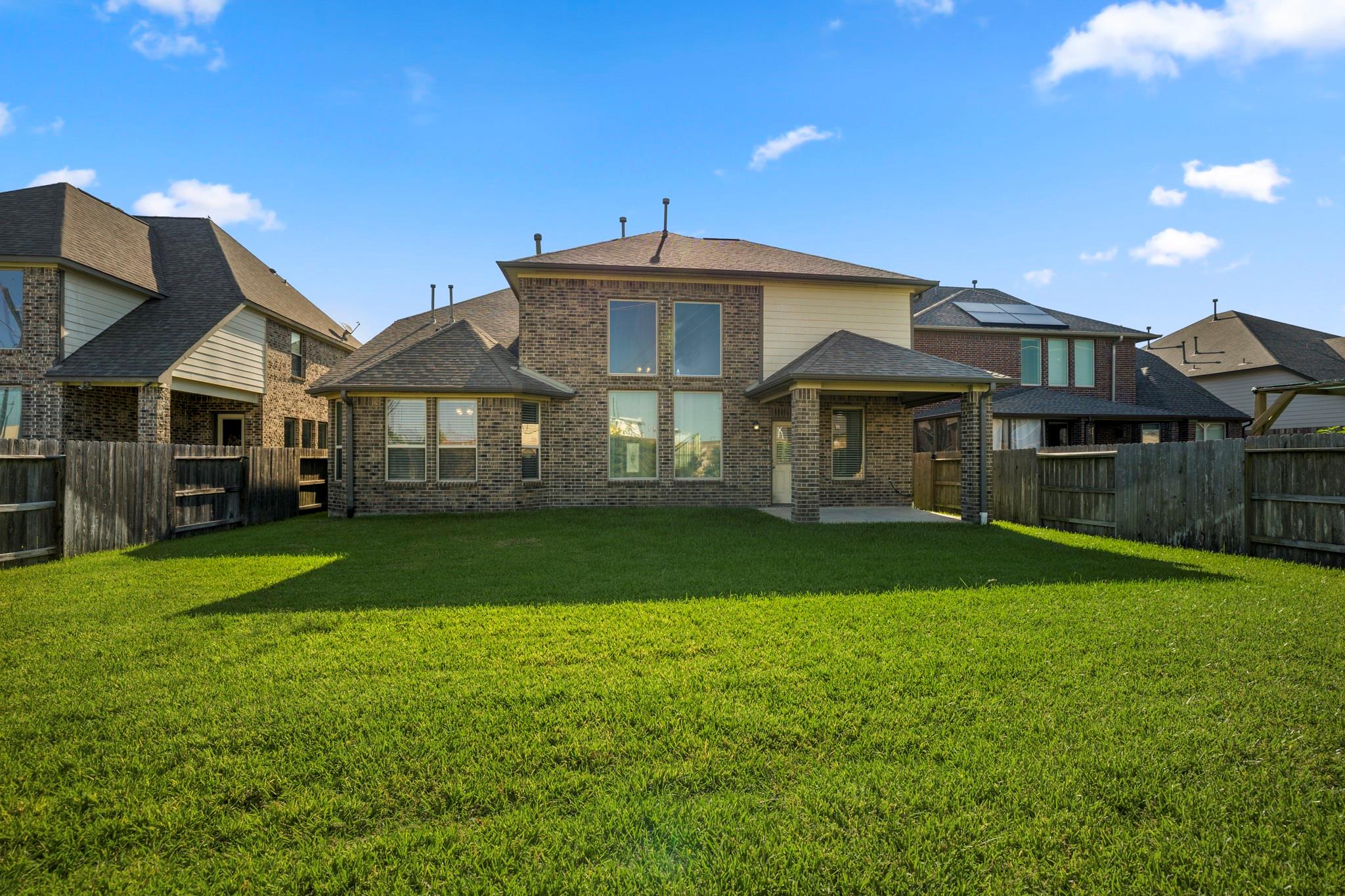 Residential Lease in Cypress 3