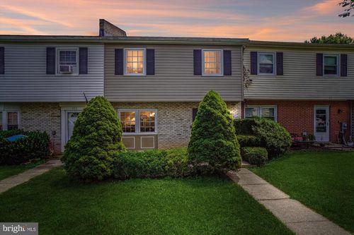 409 Beck Dr, MOUNT AIRY, MD, 21771-5407 | Card Image