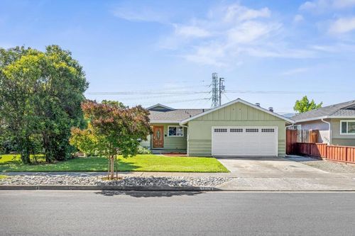 1832 Calistoga Drive, San Jose, CA, 95124 | Card Image