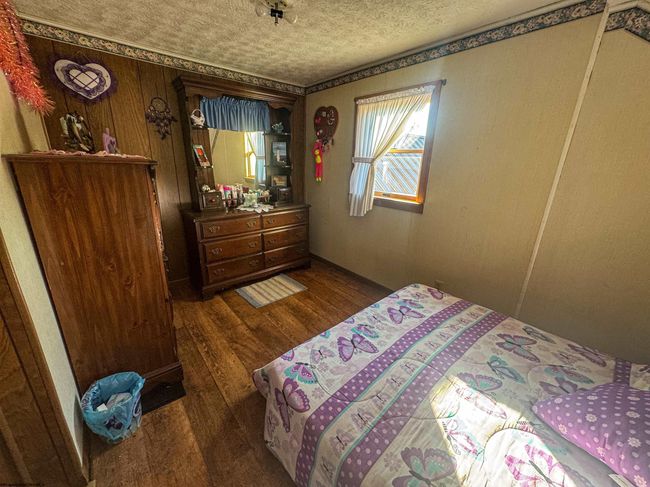 5698 Morgantown Pike, Home with 4 bedrooms, 2 bathrooms and 3 parking in Belington WV | Image 45