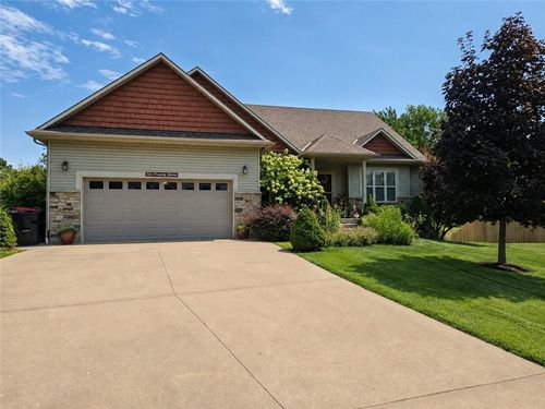 627 Oakmont Dr, Warrensburg, MO, 64093-2100 | Card Image