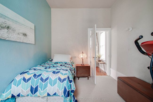22 Prince St, House other with 2 bedrooms, 1 bathrooms and 6 parking in Forest ON | Image 23