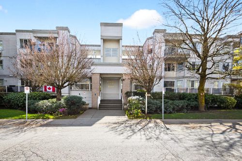 303-20240 54a Ave, Langley, BC, V3A3W7 | Card Image