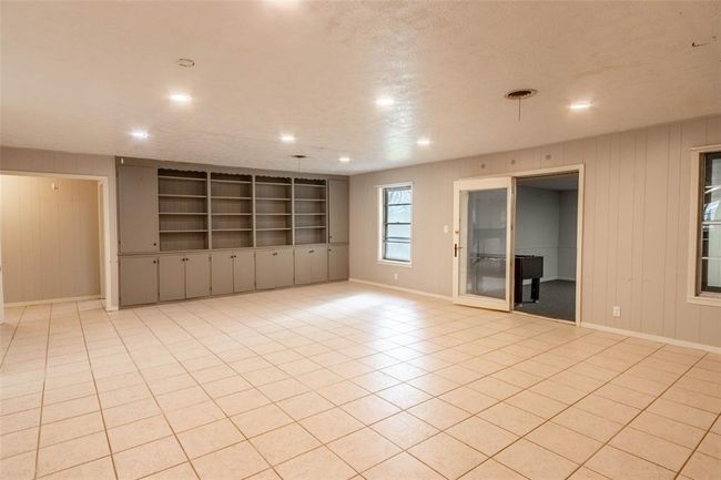 409 W Buffalo St, House other with 3 bedrooms, 2 bathrooms and null parking in Caldwell TX | Image 8