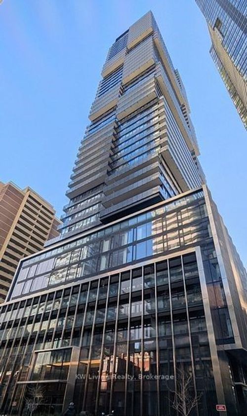 {{alt}} | Card Image