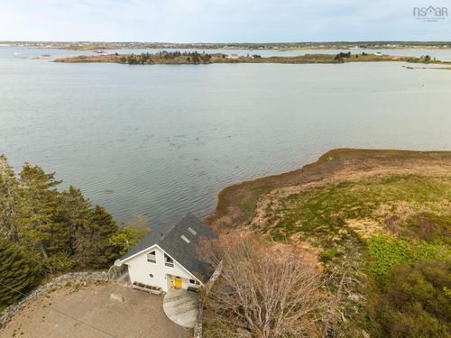 1501 Highway 304, Cape Forchu, NS, B5A5G7 | Card Image