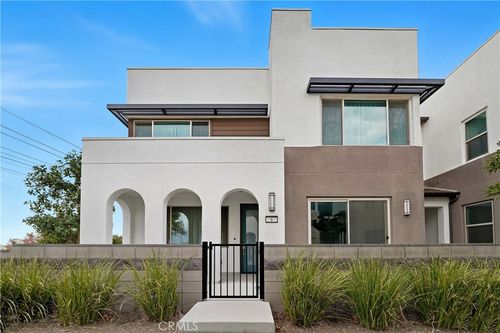 3520 E Peckham Paseo, Ontario, CA, 91761-4155 | Card Image