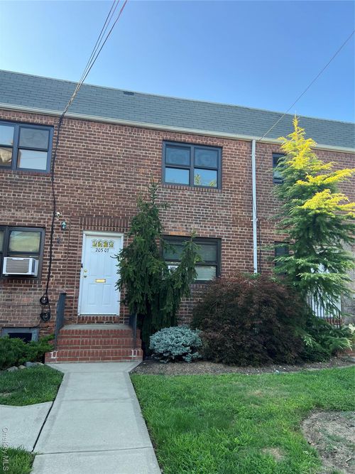 b-203 35th Ave, Bayside, NY, 11361-1109 | Card Image