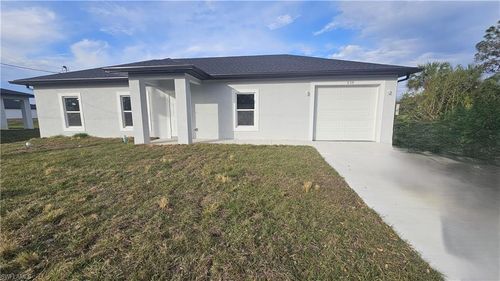 608 Kleinart Dr, LEHIGH ACRES, FL, 33972-4908 | Card Image