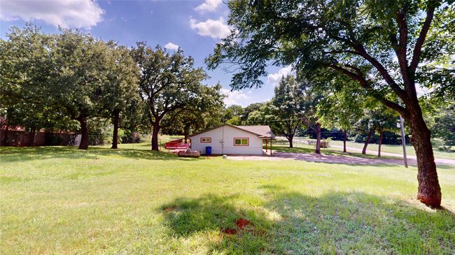 1615 Moody Ln, House other with 4 bedrooms, 2 bathrooms and null parking in Mansfield TX | Image 4