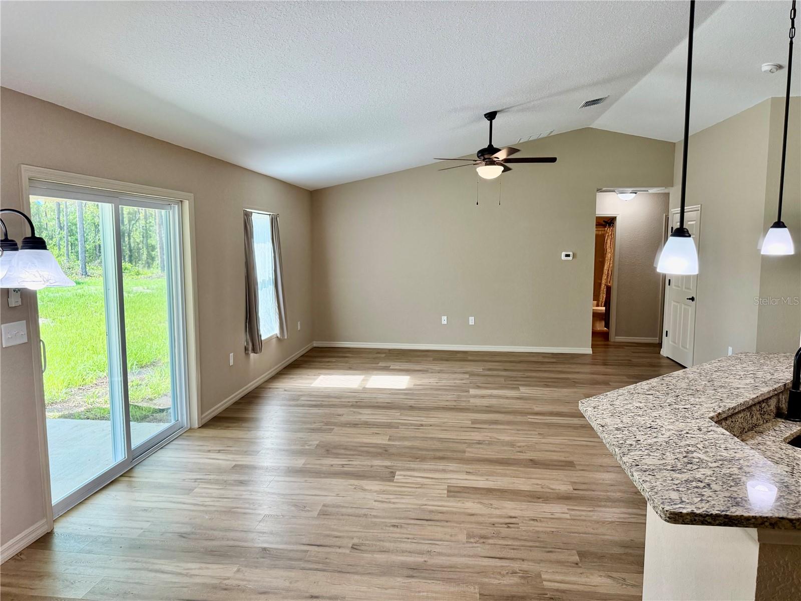Residential in DUNNELLON 5