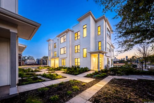 bldg-1-543 Mcmonigal Pl, San Antonio, TX, 78210-1481 | Card Image