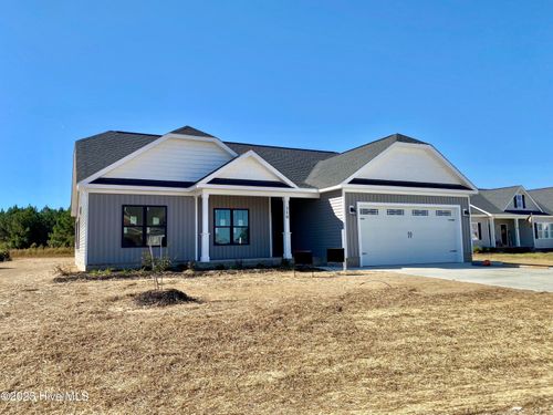 210 Rae Dr, Pikeville, NC, 27863-4703 | Card Image