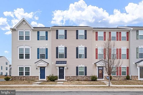 211 Lake Seymour Dr, MIDDLETOWN, DE, 19709-4655 | Card Image