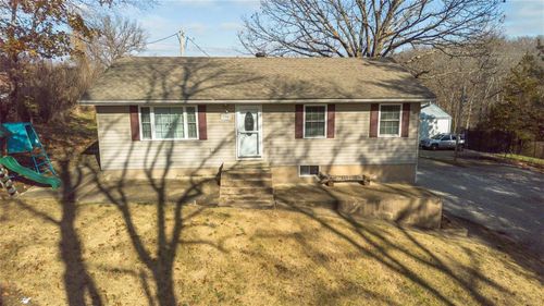 17331 Private Drive 8194, Doolittle, MO, 65550 | Card Image