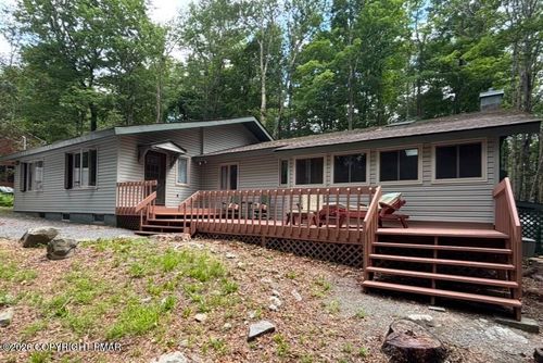 10 Tamarak Dr, Gouldsboro, PA, 18424-9081 | Card Image