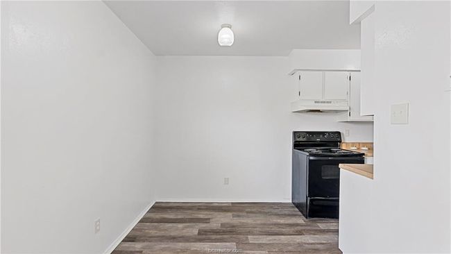 Dining | Image 20