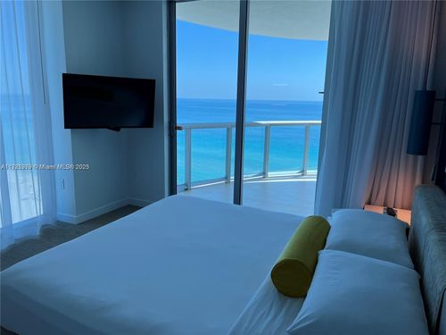 1501-17315 Collins Ave, Sunny Isles Beach, FL, 33160-3410 | Card Image